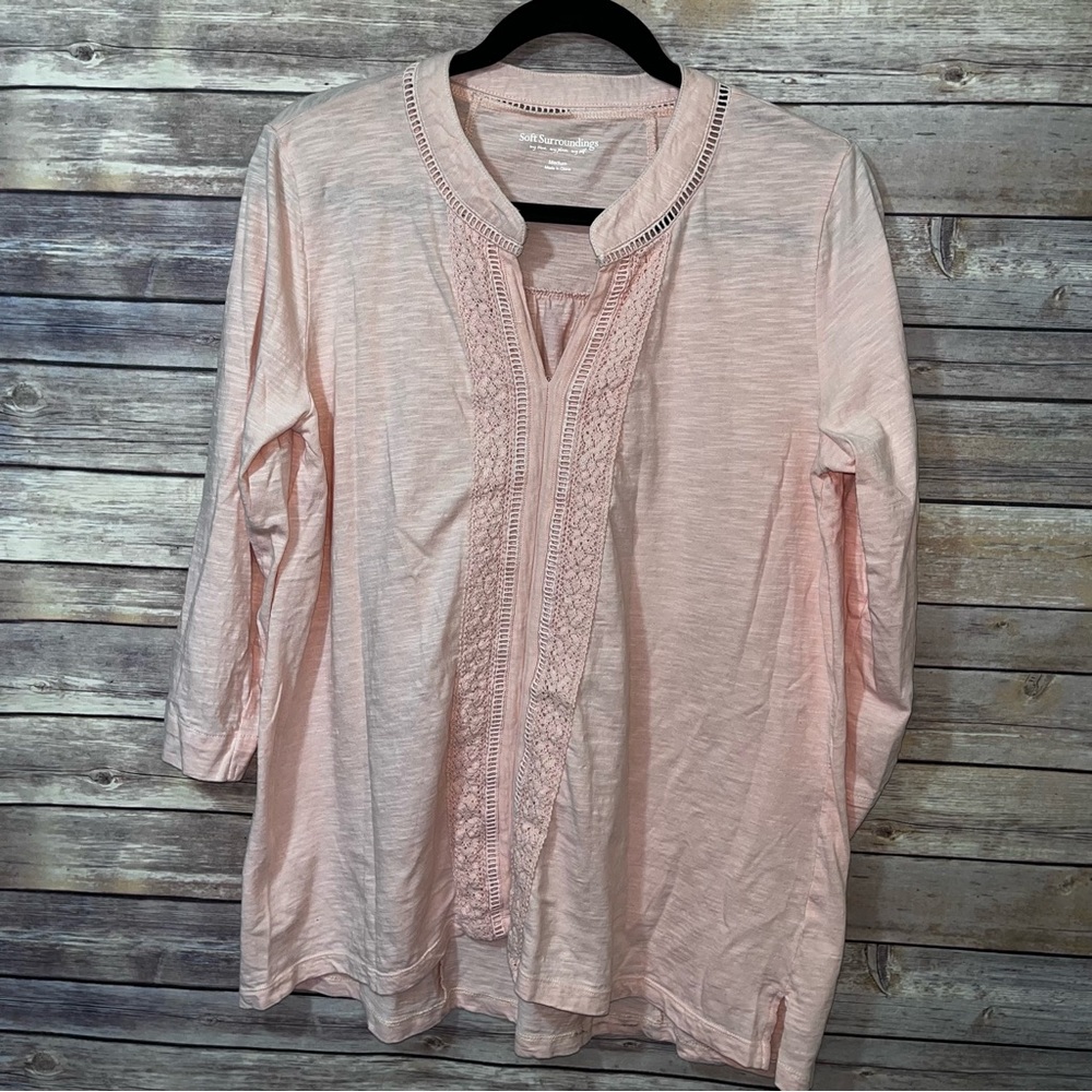 Soft Surroundings Peach Top 3/4 Sleeve V-neck Size Medium D0
